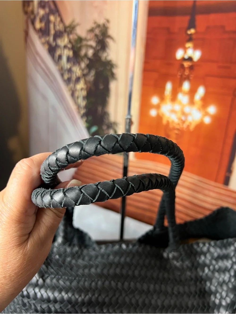 Madewell Cow Leather Handwoven Tote with seamless construction, black 🖤 - Picture 14 of 17